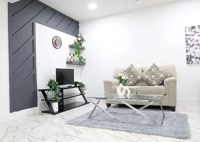 Patels West Edmonton Getaway